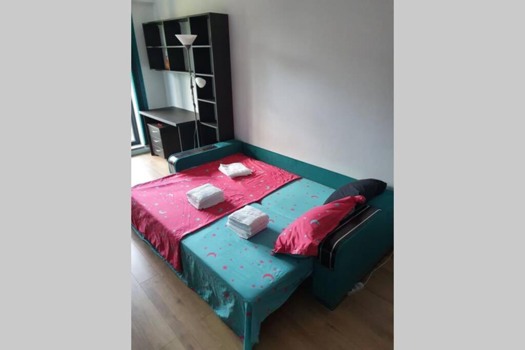 דירות בוקרשט Confort Studio With A Marvelous Kitchen מראה חיצוני תמונה